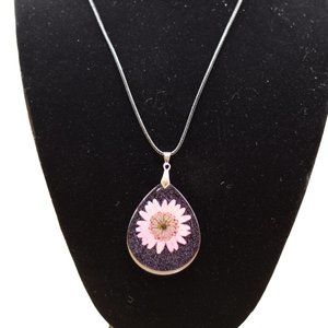 Flower necklace